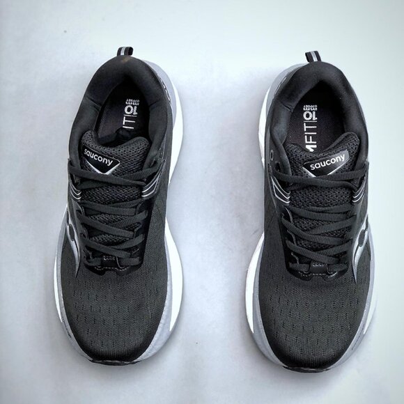 Saucony Triumph 22 Black Sports Jogging Shoes main image 7